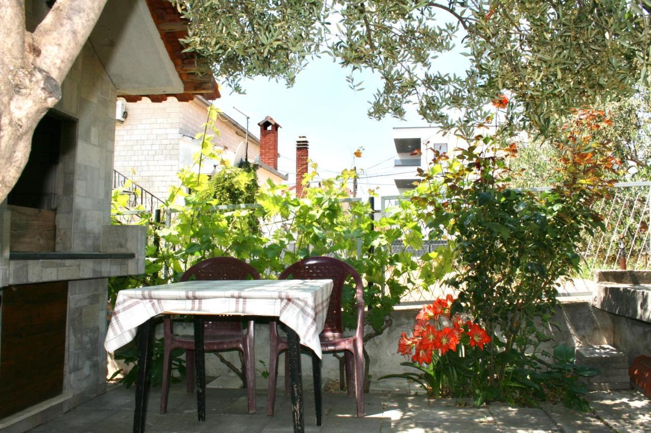 Apartments Antea Трогір Екстер'єр фото