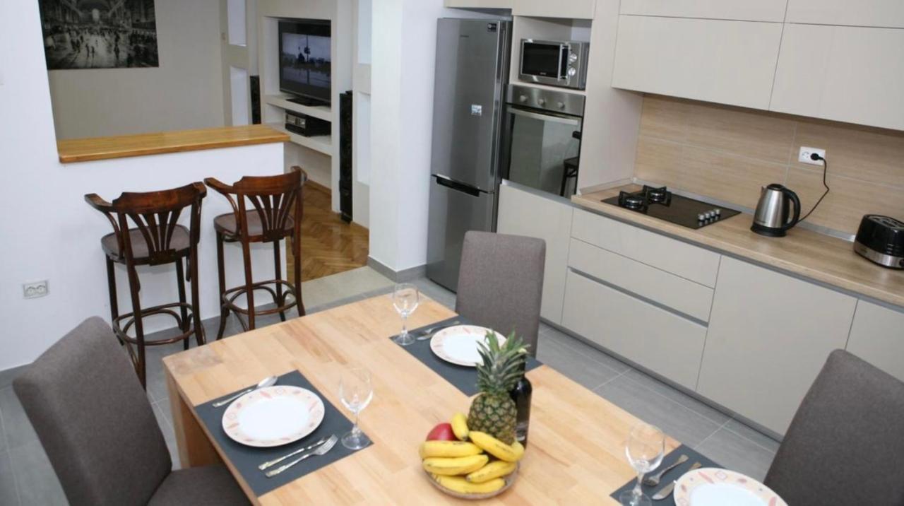 Apartments Antea Трогір Екстер'єр фото